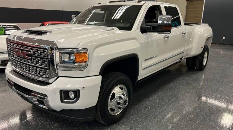 GMC SIERRA HD 2019 1GT42WEY1KF114098 image